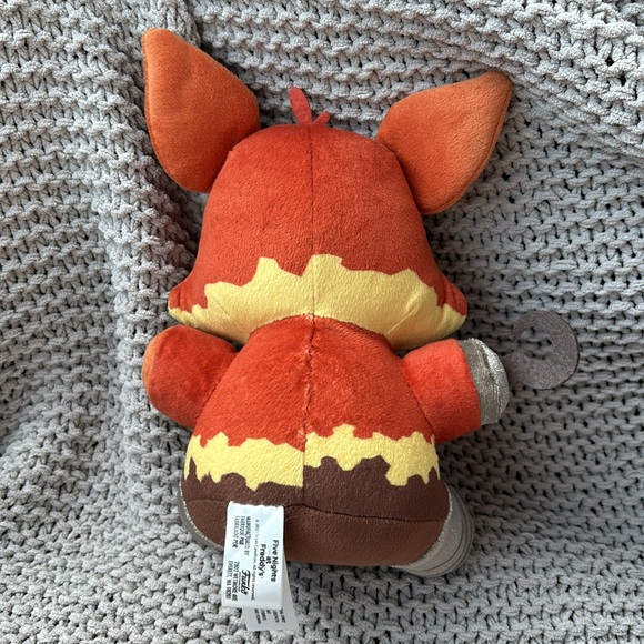 🦊 Funko Five Nights at Freddy’s Grimm Foxy Curse of Dreadbear Plush - Picture 2 of 3